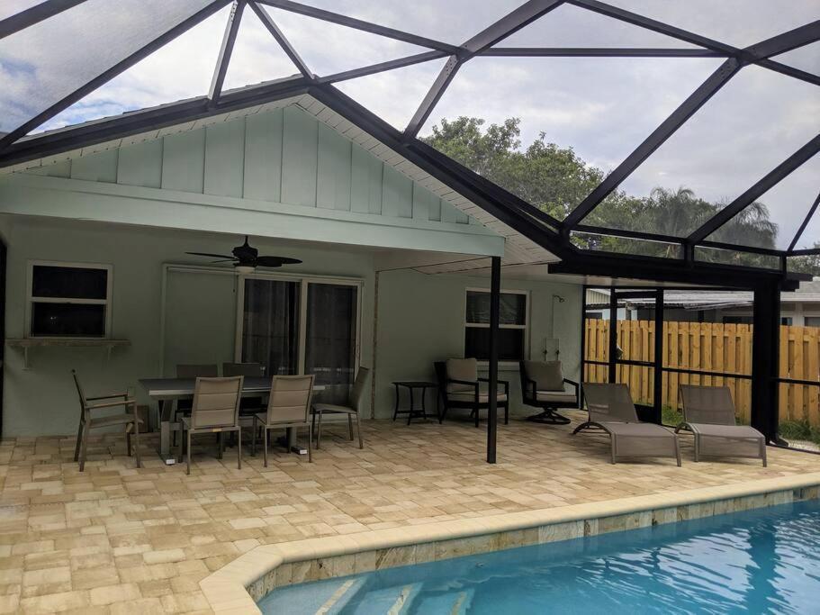 New England 3Bd 2Bt Home Heated Pool Close To Siesta Sarasota Buitenkant foto